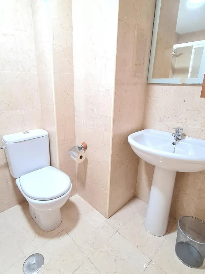 Apartamento 3 Dormitorios מאלגה 0*,  ספרד
